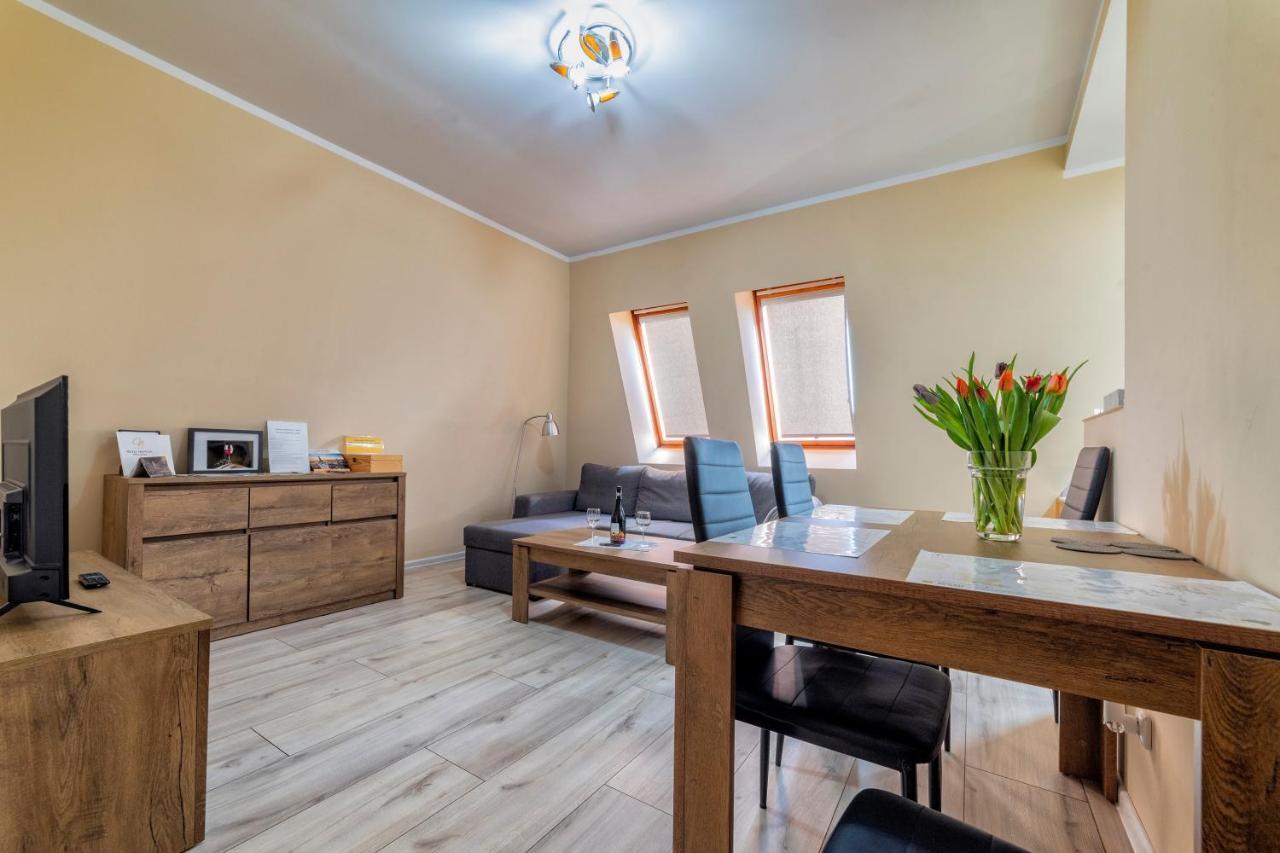 Apartamenty Alicja Dzierżoniów Exterior foto